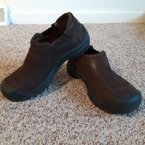 🌼Sunday Sale! Keen Men's sz 8 Slip-on Shoes